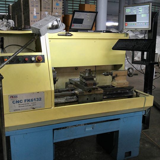 กลึงซีเอ็นซี FK6132 Mach3
